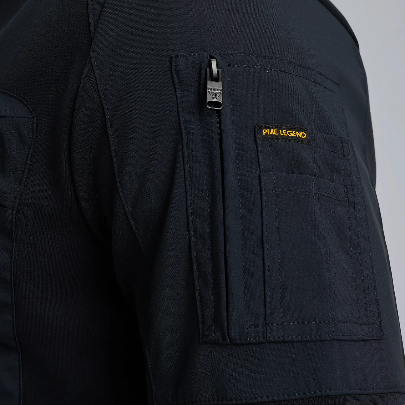 PME Legend Hybrid Jacket Van Een Materiaalmix Blauw Best